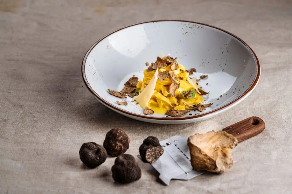 White Alba Truffles on the plate