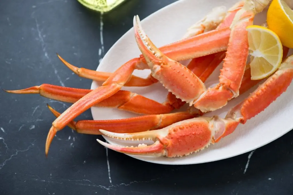  Snow Crab on the plate