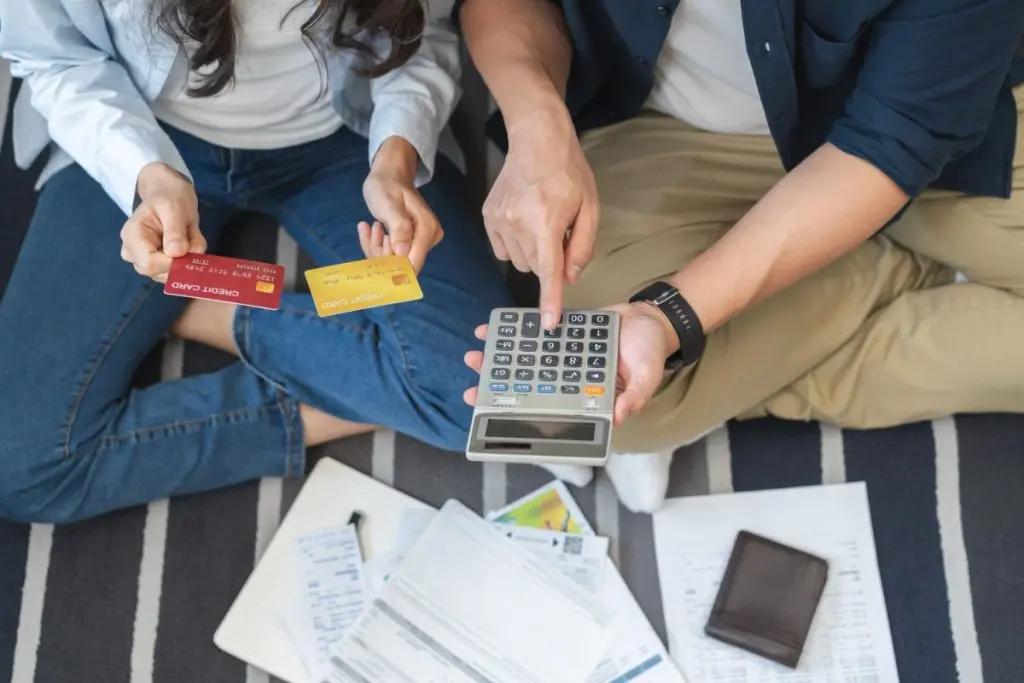 Couple stressed about finances after bankruptcy